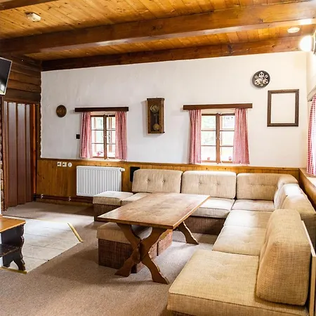 Na Paloucku Lodge