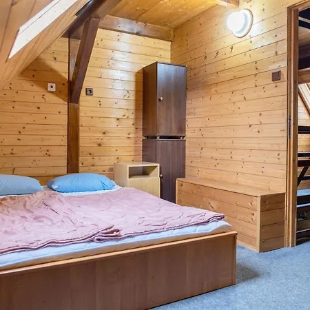 Na Paloucku Lodge *